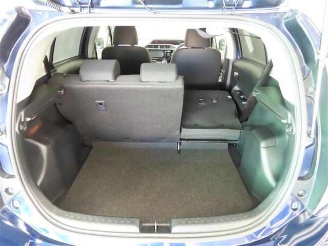 アクア Ｓスタイルブラック　ハイブリッド　ナビ＆ＴＶ　メモリーナビ　フルセグ　バックカメラ　ＤＶＤ再生　衝突被害軽減システム　ＥＴＣ　スマートキー　ＬＥＤヘッドランプ　アイドリングストップ　キーレス　ＣＤ（27枚目）