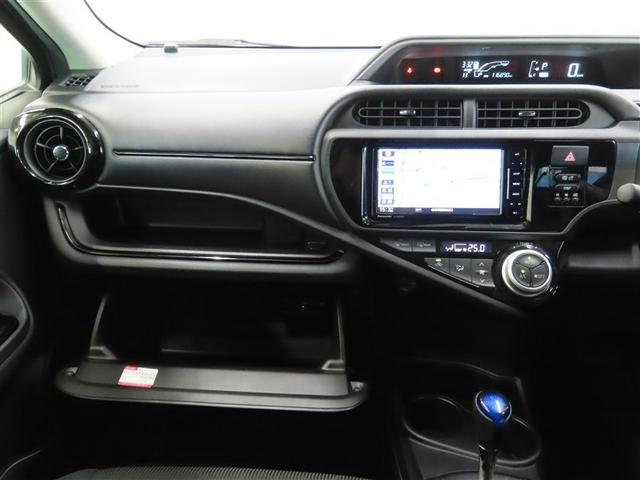 アクア Ｓスタイルブラック　ハイブリッド　ナビ＆ＴＶ　メモリーナビ　フルセグ　バックカメラ　ＤＶＤ再生　衝突被害軽減システム　ＥＴＣ　スマートキー　ＬＥＤヘッドランプ　アイドリングストップ　キーレス　ＣＤ（32枚目）