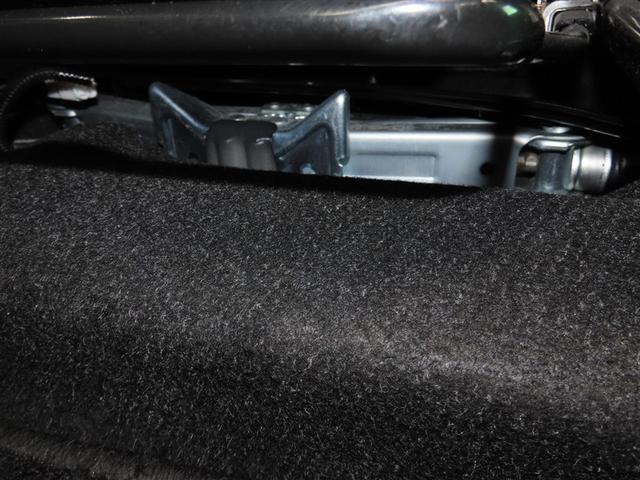 アクア Ｓスタイルブラック　ハイブリッド　ナビ＆ＴＶ　メモリーナビ　フルセグ　バックカメラ　ＤＶＤ再生　衝突被害軽減システム　ＥＴＣ　スマートキー　ＬＥＤヘッドランプ　アイドリングストップ　キーレス　ＣＤ（40枚目）