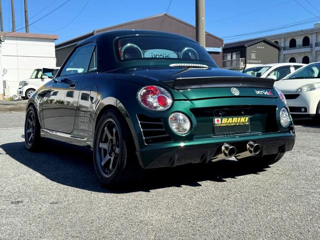 コペン アクティブトップ　ＢＡＲＩＫＩデモカー　カスタム車両　社外タービン　Ｆ－ＣＯＮ　ＴＥ３７　１９５化　ＢＲＫブレーキキット　車高調　３連追加メーター　ＪＷＯＲＫＳエアロ　要現車確認　専門店整備済み　室内展示車（10枚目）