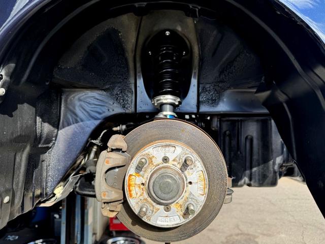 カプチーノ 　リミテッド　パワステ　ＢＲＫ－０１車高調　ＨＡＹＡＳＨＩレーシングアルミ　Ｊｗｏｒｋｓ風神マフラー　軽量フライホイール　ＯＬ車両　専門店整備済み　室内展示車（29枚目）