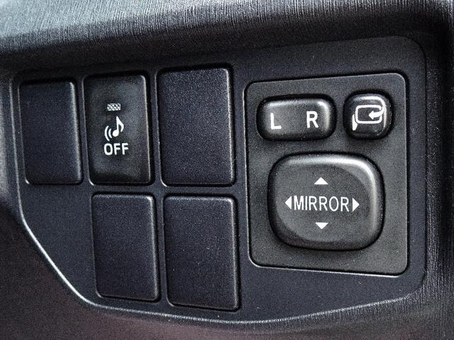 S 禁煙車 ユーザー買取車 社外GS’風エアロパーツ GS’アルミホイール HIDヘッドライト LEDフォグライト ミラーウインカー 純正SDナビ ワンセグTV バックカメラ Bluetooth対応ナビ(54枚目)