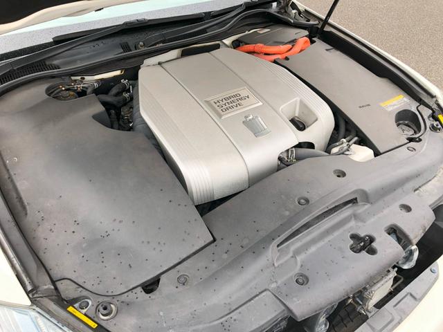 クラウンハイブリッド Ｇパッケージ　禁煙車　プリクラッシュセーフティシステム　レーダークルーズコントロール　インテリジェントパーキングアシスト　クリアランスソナー　サイドモニター　全席シートヒーター　ベンチレーション　全席パワーシート（57枚目）