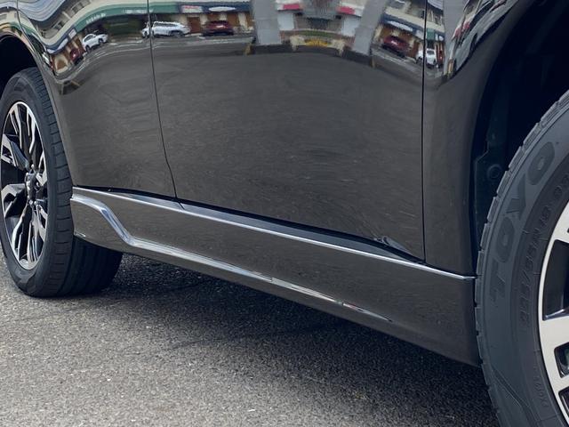 アウトランダーＰＨＥＶ Ｇナビパッケージ　ユーザー買取車　後期モデル　４ＷＤ　ＬＥＤヘッドライト　パワーバックドア　１８インチ純正アルミ　パワーシート　プッシュスタート　ナビ　アラウンドビューモニター　アルパイン後席フリップダウンモニター（25枚目）