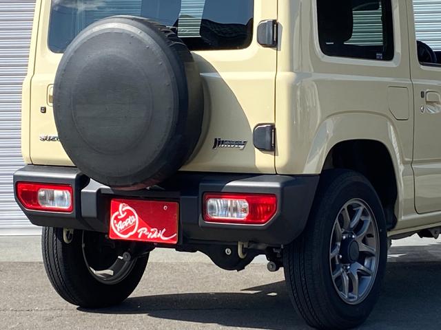 ジムニー XC セーフティサポート オートマ 4WD LEDヘッドライト クルーズコントロール 革巻きステアリング ステアリングスイッチ スマートキー プッシュスタート パナソニック8インチナビ バックカメラ(17枚目)
