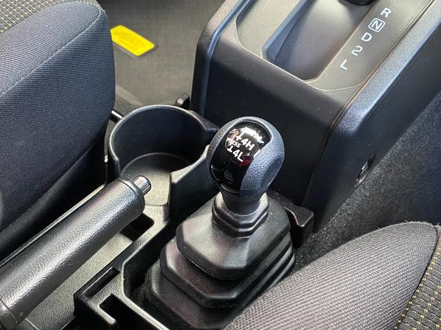 ジムニー XC セーフティサポート オートマ 4WD LEDヘッドライト クルーズコントロール 革巻きステアリング ステアリングスイッチ スマートキー プッシュスタート パナソニック8インチナビ バックカメラ(54枚目)