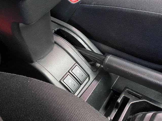 ジムニー XC セーフティサポート オートマ 4WD LEDヘッドライト クルーズコントロール 革巻きステアリング ステアリングスイッチ スマートキー プッシュスタート パナソニック8インチナビ バックカメラ(55枚目)