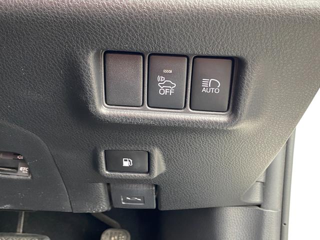 Ｃ－ＨＲ Ｇ　純正ＬＥＤ　ヘッドライト　ＬＥＤフォグ　スマートキー　プッシュスタート　セーフティセンス　ブラインドスポットモニタリング　シートヒーター　クルーズコントロール　イクリプスナビ　バックカメラ（49枚目）