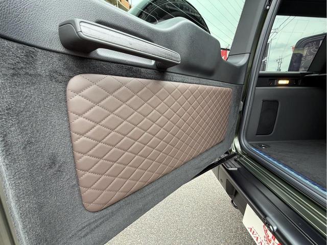 Gクラス G63 ブラックアクセントエディション 200台限定リミテッドED MANUFAKTURフルレザー オープンポアブラックアッシュウッドインテリアトリム SR MANUFAKTURプログラムプラス MANUFAKTURインテリアプラス(22枚目)