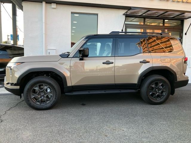 ＧＸ ＧＸ５５０　オーバートレイル＋　１００台限定車　クールＢＯＸ　地デジ　全方位カメラ　デジタルインナーミラー　パワーバックドア　置くだけ充電　１４インチマルチディスプレイ　ヘッドアップディスプレイ　ＥＴＣ２．０　パノラミックモニター（5枚目）