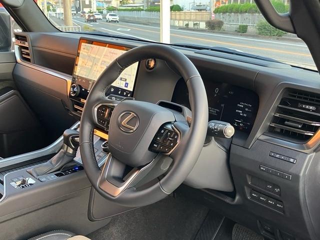 ＧＸ ＧＸ５５０　オーバートレイル＋　１００台限定車　クールＢＯＸ　地デジ　全方位カメラ　デジタルインナーミラー　パワーバックドア　置くだけ充電　１４インチマルチディスプレイ　ヘッドアップディスプレイ　ＥＴＣ２．０　パノラミックモニター（23枚目）