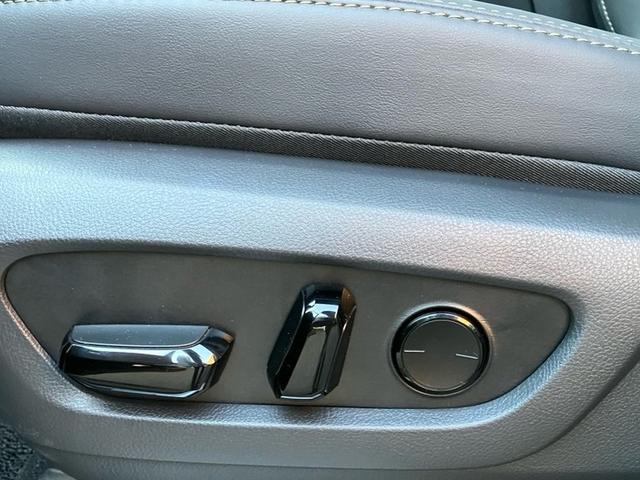 ＧＸ ＧＸ５５０　オーバートレイル＋　１００台限定車　クールＢＯＸ　地デジ　全方位カメラ　デジタルインナーミラー　パワーバックドア　置くだけ充電　１４インチマルチディスプレイ　ヘッドアップディスプレイ　ＥＴＣ２．０　パノラミックモニター（34枚目）