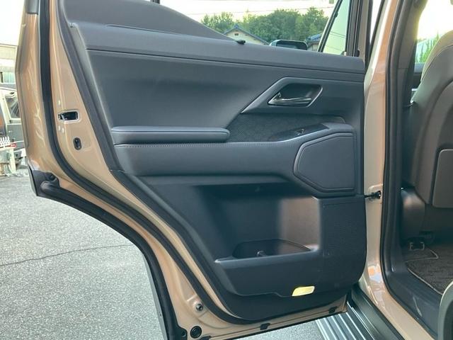 ＧＸ ＧＸ５５０　オーバートレイル＋　１００台限定車　クールＢＯＸ　地デジ　全方位カメラ　デジタルインナーミラー　パワーバックドア　置くだけ充電　１４インチマルチディスプレイ　ヘッドアップディスプレイ　ＥＴＣ２．０　パノラミックモニター（36枚目）