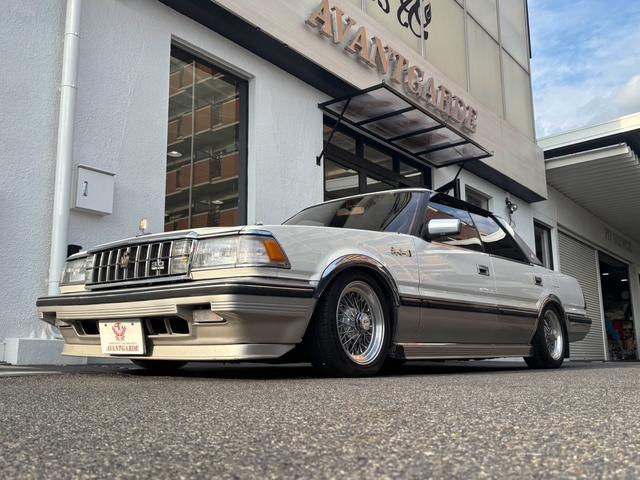 クラウン ロイヤルサルーン　ツインカム３０００　サンルーフ　電動チルト　ローダウン　ワンオフマフラー　当時物フロントスポイラー　ナビ　ＥＴＣ　１５フォルテクスインペリアルワイヤーホイール（21枚目）