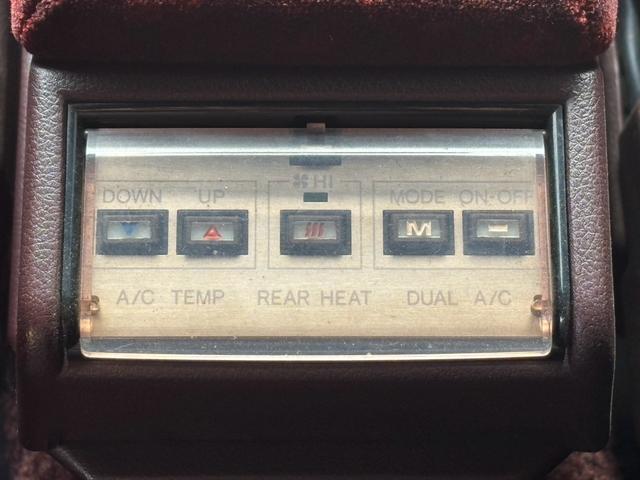 クラウン ロイヤルサルーン　ツインカム３０００　サンルーフ　電動チルト　ローダウン　ワンオフマフラー　当時物フロントスポイラー　ナビ　ＥＴＣ　１５フォルテクスインペリアルワイヤーホイール（38枚目）