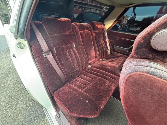 クラウン ロイヤルサルーン　ツインカム３０００　サンルーフ　電動チルト　ローダウン　ワンオフマフラー　当時物フロントスポイラー　ナビ　ＥＴＣ　１５フォルテクスインペリアルワイヤーホイール（46枚目）