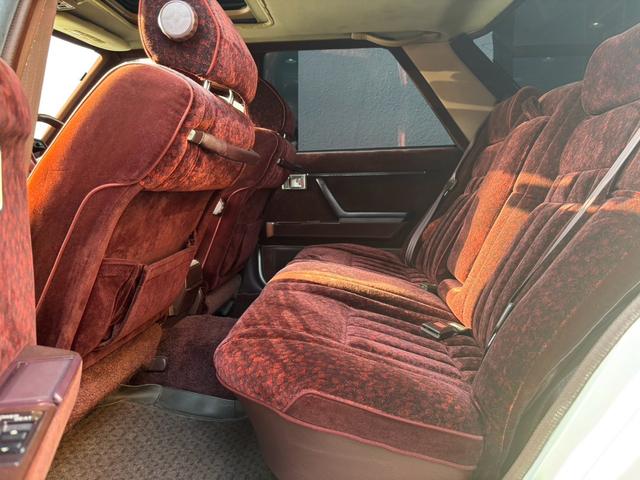 クラウン ロイヤルサルーン　ツインカム３０００　サンルーフ　電動チルト　ローダウン　ワンオフマフラー　当時物フロントスポイラー　ナビ　ＥＴＣ　１５フォルテクスインペリアルワイヤーホイール（48枚目）