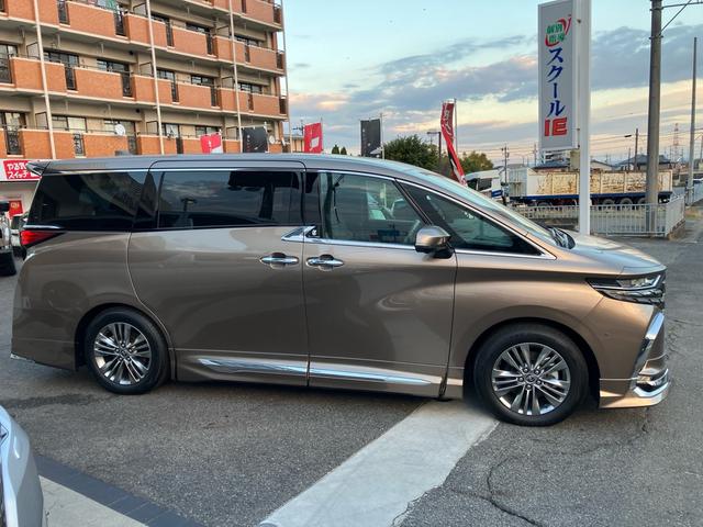 アルファードハイブリッド Ｚ　モデリスタエアロ　リアエンターシステム　パノラミックモニター　サンルーフ　ユニバーサルステップ　インナーミラー　シートメモリー　シートＡＣ　デジタルインナーミラー　ＥＴＣ２．０　ＨＤＭＩ（5枚目）