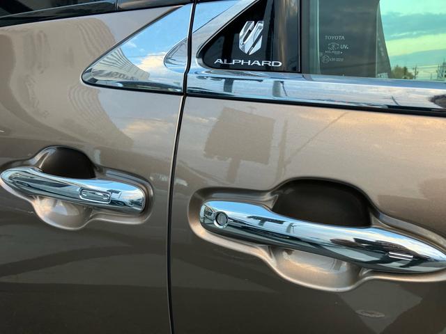 アルファードハイブリッド Ｚ　モデリスタエアロ　リアエンターシステム　パノラミックモニター　サンルーフ　ユニバーサルステップ　インナーミラー　シートメモリー　シートＡＣ　デジタルインナーミラー　ＥＴＣ２．０　ＨＤＭＩ（17枚目）