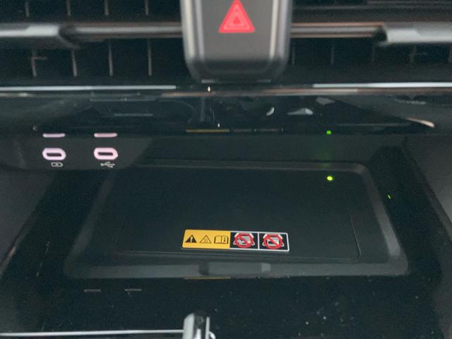 アルファードハイブリッド Ｚ　モデリスタエアロ　リアエンターシステム　パノラミックモニター　サンルーフ　ユニバーサルステップ　インナーミラー　シートメモリー　シートＡＣ　デジタルインナーミラー　ＥＴＣ２．０　ＨＤＭＩ（35枚目）