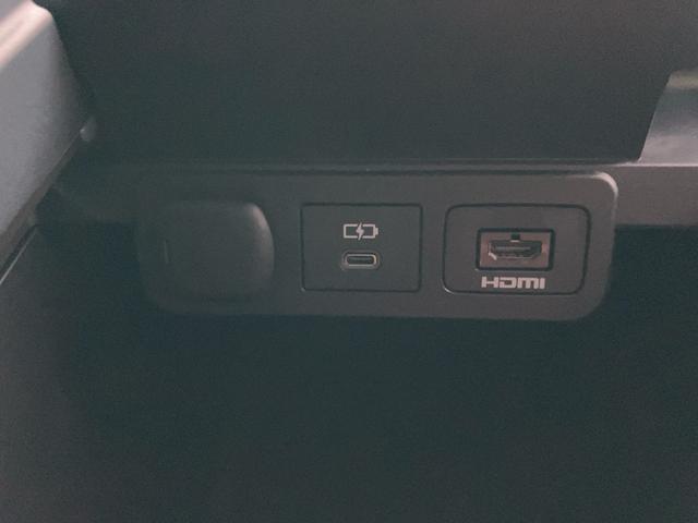 アルファードハイブリッド Ｚ　モデリスタエアロ　リアエンターシステム　パノラミックモニター　サンルーフ　ユニバーサルステップ　インナーミラー　シートメモリー　シートＡＣ　デジタルインナーミラー　ＥＴＣ２．０　ＨＤＭＩ（39枚目）