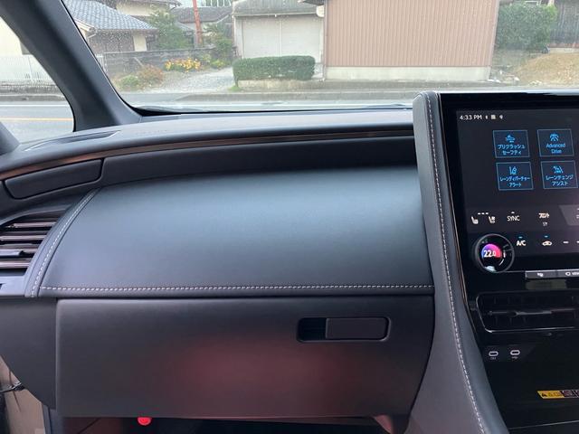 アルファードハイブリッド Ｚ　モデリスタエアロ　リアエンターシステム　パノラミックモニター　サンルーフ　ユニバーサルステップ　インナーミラー　シートメモリー　シートＡＣ　デジタルインナーミラー　ＥＴＣ２．０　ＨＤＭＩ（43枚目）