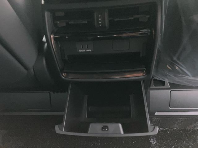 アルファードハイブリッド Ｚ　モデリスタエアロ　リアエンターシステム　パノラミックモニター　サンルーフ　ユニバーサルステップ　インナーミラー　シートメモリー　シートＡＣ　デジタルインナーミラー　ＥＴＣ２．０　ＨＤＭＩ（70枚目）