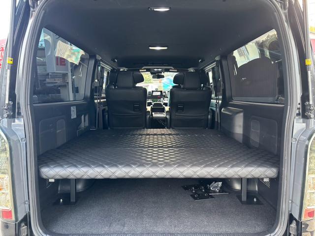 レジアスエースバン スーパーGL ダークプライムII 2.8ディーゼルターボ 4人乗仕様 ベッドキット スマートキー LED 社外テール ナビ地デジ バックカメラ 18AW ETC プッシュスタート(37枚目)