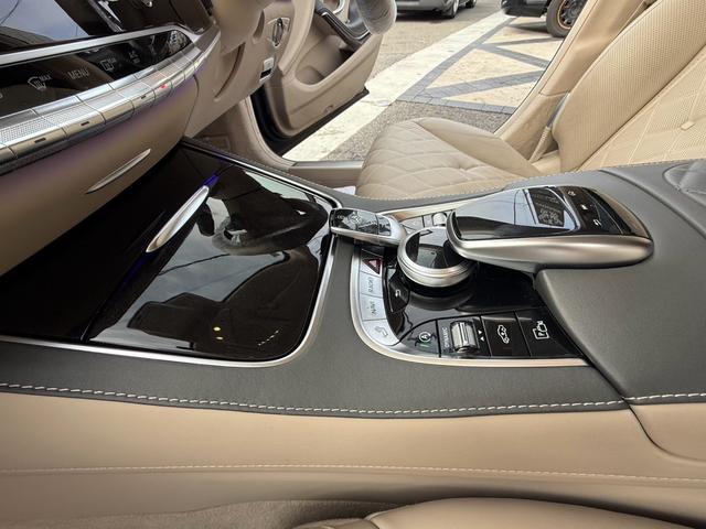 ���X�ł́A�A���Ԃ𒆐S�Ƃ������i���ȍ݌ɂ����p�ӂ��Ă���܂��B�����H�ꊮ���A�ۏ؂����p�ӂ��Ă���܂��̂ŁA�A�t�^�[�T�[�r�X�������S���������B