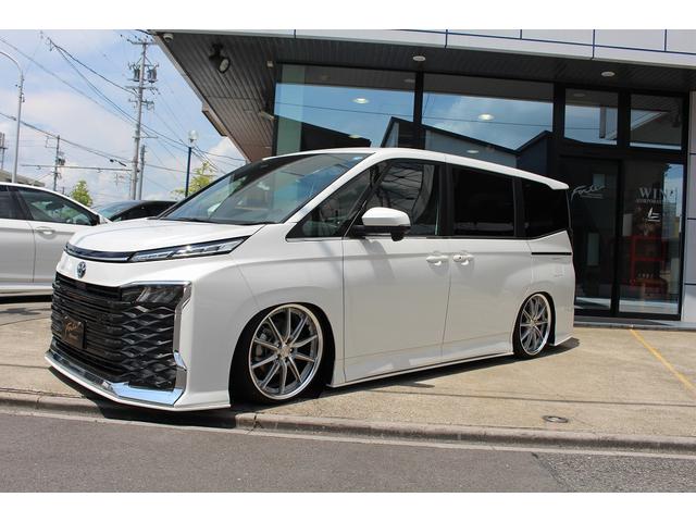 トヨタ ヴォクシー ｓ ｇ フォルテフルエアロ ブリッツ車高調 ｗｏｒｋ１９インチ フロアマットの中古車 グーネット中古車