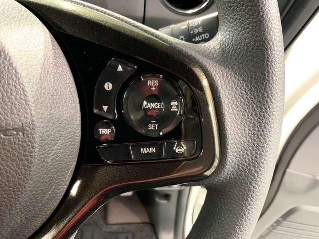 G・Lホンダセンシング 2ト-ン 2年保証 ナビ フルセグ Rカメラ DVD スマートキ AUX対応 Wエアバック フルフラット 地デジTV オートクルーズ メモリ-ナビ 横滑防止 DVD視聴 CD キーフリー ETC(11枚目)
