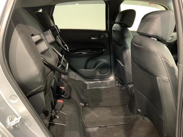 フィット e:HEVホーム 1年保証 禁煙 法人ワンオーナー ホンダセンシング 純正7インチメモリーナビ(VXM-205Ci) リアカメラ ETC LEDヘッドライト 純正ドライブレコーダ サイドカーテンエアバッグ ドアバイザー(35枚目)