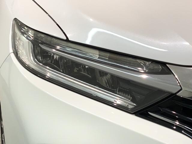 シャトル ハイブリッドＺホンダセンシング　１年保証　禁煙１オーナー　ＨｏｎｄａＳＥＮＳＩＮＧフルセグナビ　Ｒカメラ　ＣＤ　ＤＶＤ　Ｂｌｕｅｔｏｏｔｈ　ＥＴＣ車載器　ドアバイザー　フロアマット　ＬＥＤライト　ＬＥＤフォグ　シートヒーター（8枚目）
