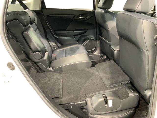 シャトル ハイブリッドＺホンダセンシング　１年保証　禁煙１オーナー　ＨｏｎｄａＳＥＮＳＩＮＧフルセグナビ　Ｒカメラ　ＣＤ　ＤＶＤ　Ｂｌｕｅｔｏｏｔｈ　ＥＴＣ車載器　ドアバイザー　フロアマット　ＬＥＤライト　ＬＥＤフォグ　シートヒーター（34枚目）