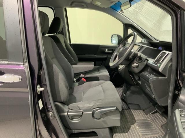 ステップワゴンスパーダ Ｚ　１年保証　ワンオ－ナ－　ナビ　ＴＶ　Ｒカメラ　横滑防止　イモビ　スマキー　バックモニタ－　キーフリー　パワーウィンド　１オナ　ＥＴＣ付　エアコン　ＤＶＤ再生　運転席助手席エアバック　エアバック　ＡＢＳ（15枚目）