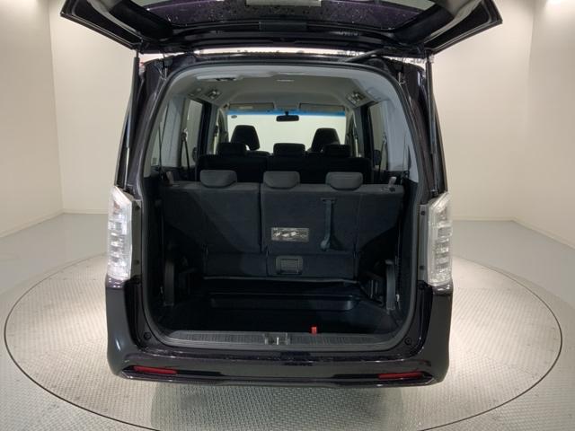 ステップワゴンスパーダ Ｚ　１年保証　ワンオ－ナ－　ナビ　ＴＶ　Ｒカメラ　横滑防止　イモビ　スマキー　バックモニタ－　キーフリー　パワーウィンド　１オナ　ＥＴＣ付　エアコン　ＤＶＤ再生　運転席助手席エアバック　エアバック　ＡＢＳ（33枚目）