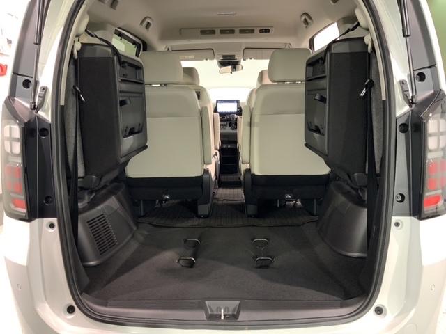 フリード エアーＥＸ　当社試乗車　禁煙　新車保証継承　９インチナビＬＸＭ－２４２ＺＦＮｉ　Ｒカメラ　Ｂｌｕｅｔｏｏｔｈリアクーラー　ブラインドスポットインフォメーション　１５インチアルミ　フロアカーペット　ＥＴＣ車載器（19枚目）
