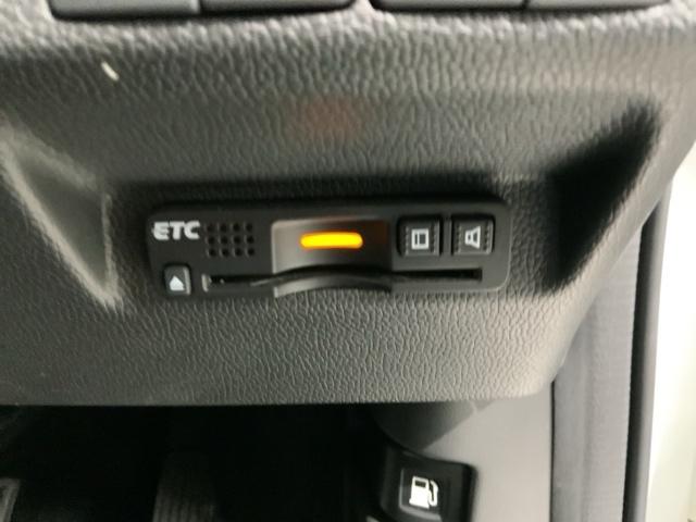 フリード+ハイブリッド ハイブリッドEX 1年保証 禁煙1オーナー ナビVXM-194VFi Rカメラ CD DVD フルセグTV Bluetoth ドラレコ ドアバイザー フロアカーペット ETC車載器 LEDライト 両側電動スライドドア(12枚目)