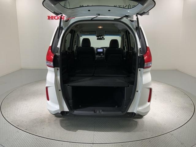 フリード+ハイブリッド ハイブリッドEX 1年保証 禁煙1オーナー ナビVXM-194VFi Rカメラ CD DVD フルセグTV Bluetoth ドラレコ ドアバイザー フロアカーペット ETC車載器 LEDライト 両側電動スライドドア(19枚目)