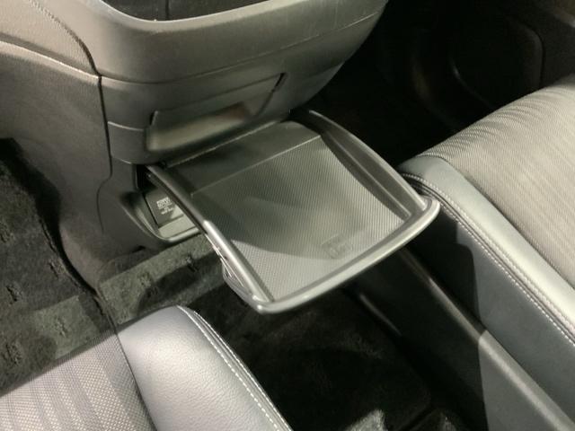 フリード+ハイブリッド ハイブリッドEX 1年保証 禁煙1オーナー ナビVXM-194VFi Rカメラ CD DVD フルセグTV Bluetoth ドラレコ ドアバイザー フロアカーペット ETC車載器 LEDライト 両側電動スライドドア(29枚目)