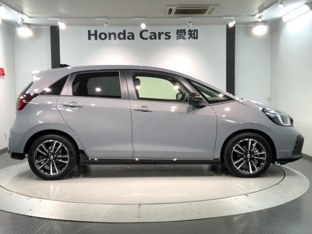フィット ＲＳ　当社試乗車　禁煙　新車保証継承　ナビＶＸＵ－２４５ＦＴｉ　Ｒカメラ　Ｂｌｕｅｔｏｏｔｈ　ＣＤ　ＤＶＤ　Ｂｌｕｅｔｏｏｔｈ　フロアカーペット　ＥＴＣ車載器　ＬＥＤライト　サイドカーテンエアバッグ　ＡＢＳ（51枚目）