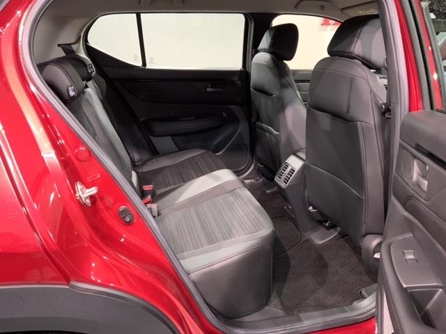 WR-V Z+ブラックスタイル 当社試乗車 禁煙 8インチナビVXM-245ZFEi Rカメラ Bluetooth ETC車載器 フロアカーペット BLACKSTYLE専用装備(18枚目)