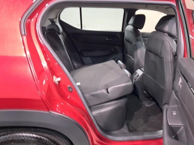 WR-V Z+ブラックスタイル 当社試乗車 禁煙 8インチナビVXM-245ZFEi Rカメラ Bluetooth ETC車載器 フロアカーペット BLACKSTYLE専用装備(32枚目)