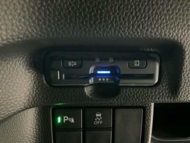 N-BOXカスタム L 2年保証 フルセグナビ Rカメラ CD DVD Bluetooth ETC車載器 フロアカーペット LEDライト 両側電動スライドドア ドアバイザー(13枚目)