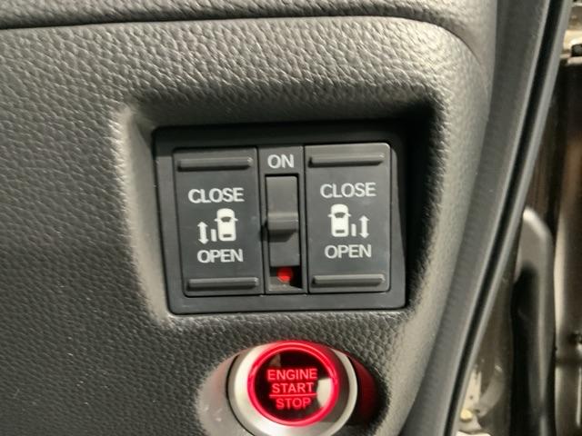 N-BOXカスタム L 2年保証 フルセグナビ Rカメラ CD DVD Bluetooth ETC車載器 フロアカーペット LEDライト 両側電動スライドドア ドアバイザー(14枚目)