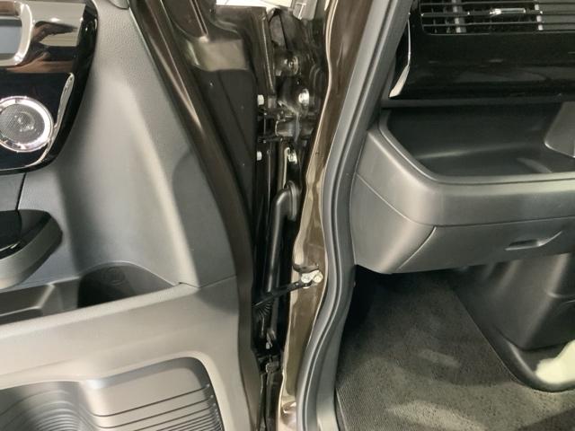 N-BOXカスタム L 2年保証 フルセグナビ Rカメラ CD DVD Bluetooth ETC車載器 フロアカーペット LEDライト 両側電動スライドドア ドアバイザー(42枚目)