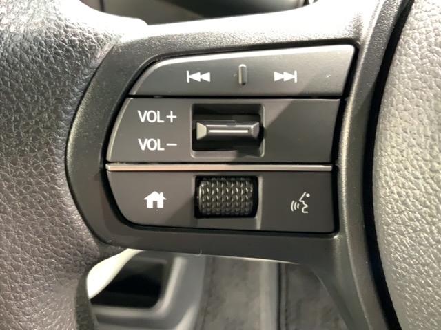 N-BOX ベースグレード 当社試乗車 禁煙 新車保証継承 8インチナビ VXM-245ZFEi Rカメラ Bluetooth フルセグTV ETC車載器 フロアカーペット サイドカーテンエアバッグ LEDライト(10枚目)