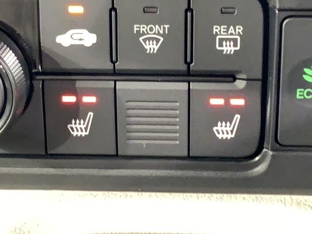 N-BOX ベースグレード 当社試乗車 禁煙 新車保証継承 8インチナビ VXM-245ZFEi Rカメラ Bluetooth フルセグTV ETC車載器 フロアカーペット サイドカーテンエアバッグ LEDライト(12枚目)