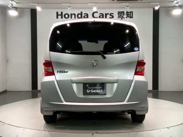 フリード Ｇ　１年保証　禁煙　福祉車両　助手席リフトアップシート　ナビ　Ｒカメラ　ＣＤ　ＤＶＤ　ワンセグＴＶ　片側電動スライドドア　ドアバイザー　フロアカーペット　ＥＴＣ車載器（19枚目）