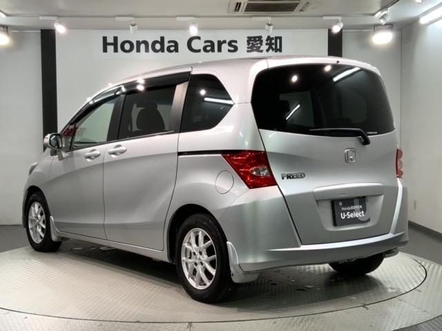 フリード Ｇ　１年保証　禁煙　福祉車両　助手席リフトアップシート　ナビ　Ｒカメラ　ＣＤ　ＤＶＤ　ワンセグＴＶ　片側電動スライドドア　ドアバイザー　フロアカーペット　ＥＴＣ車載器（48枚目）